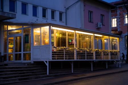 3. mesto poslovna-Calmas Caffe-1